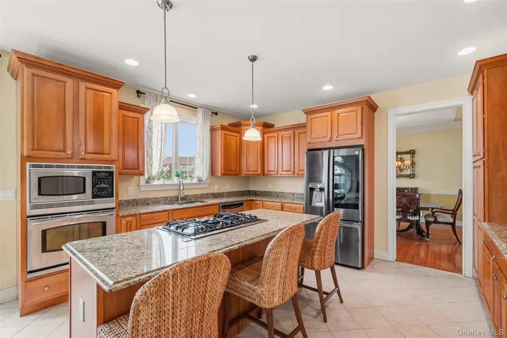 11 Hopeview Court Newburgh, NY 12550