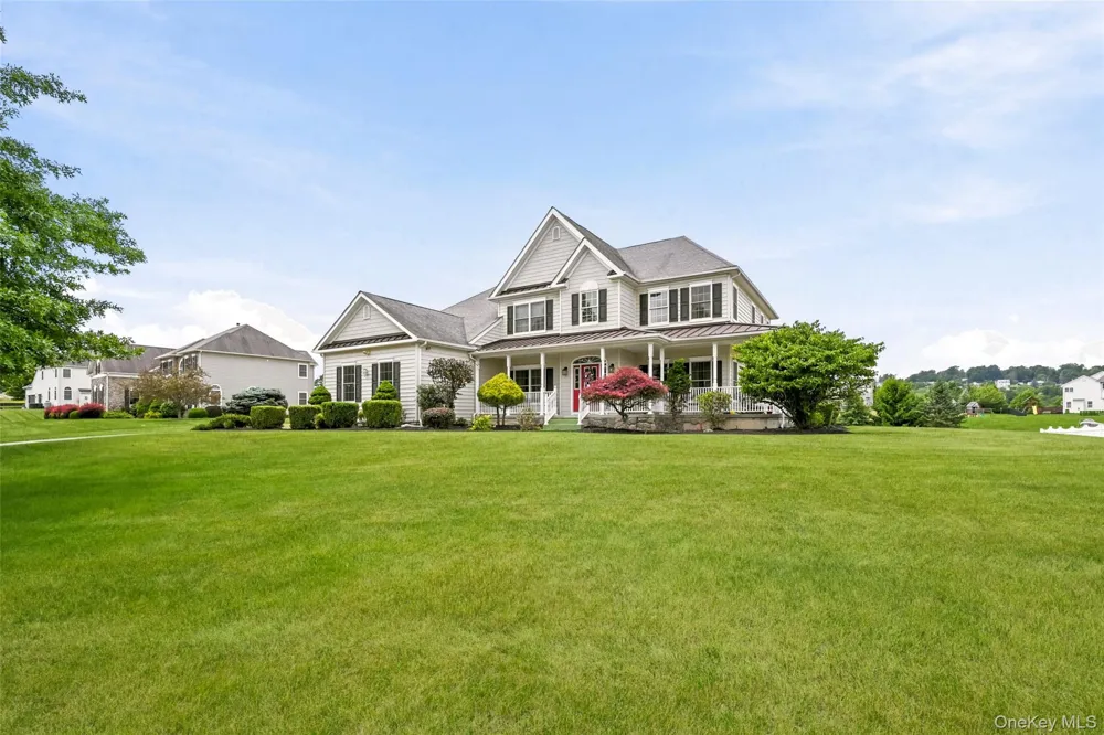 11 Hopeview Court Newburgh, NY 12550