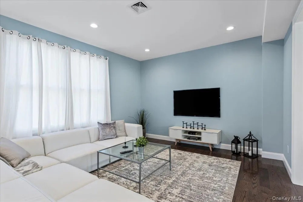 89 Market Street Mastic Beach, NY 11951