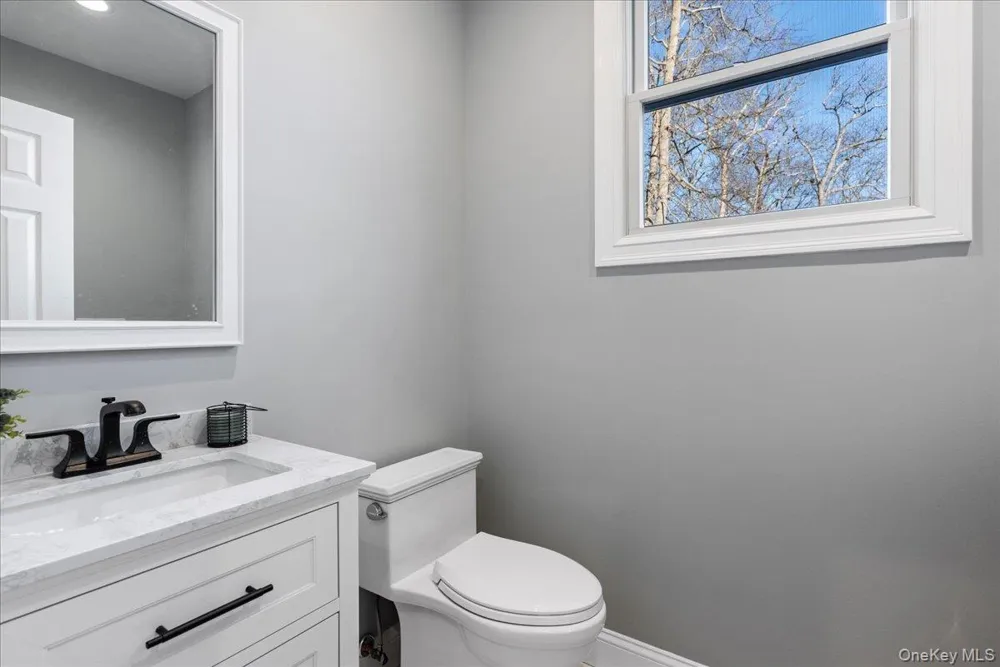 89 Market Street Mastic Beach, NY 11951