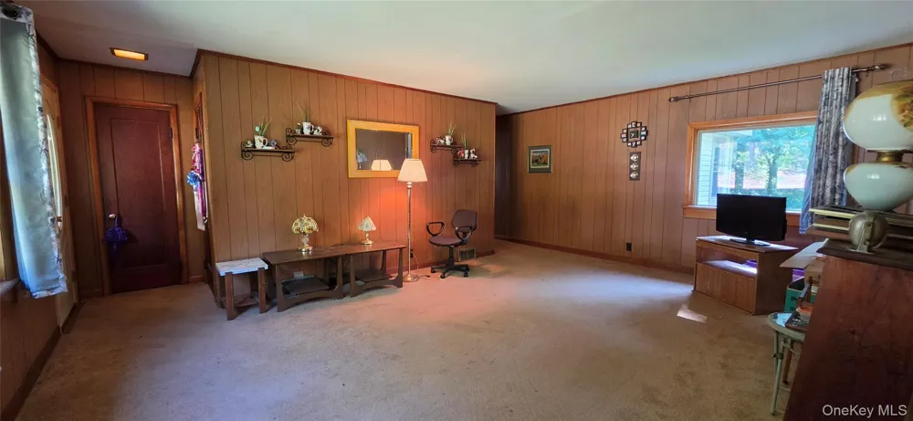 80 Beaver Brook Road Yulan, NY 12764
