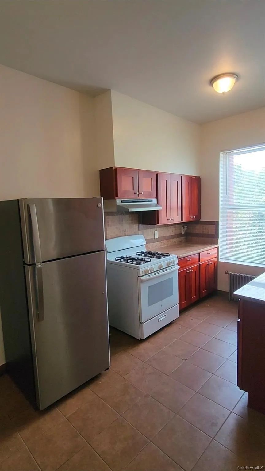 120-15 Jamaica Ave #2 Richmond Hill, NY 11418