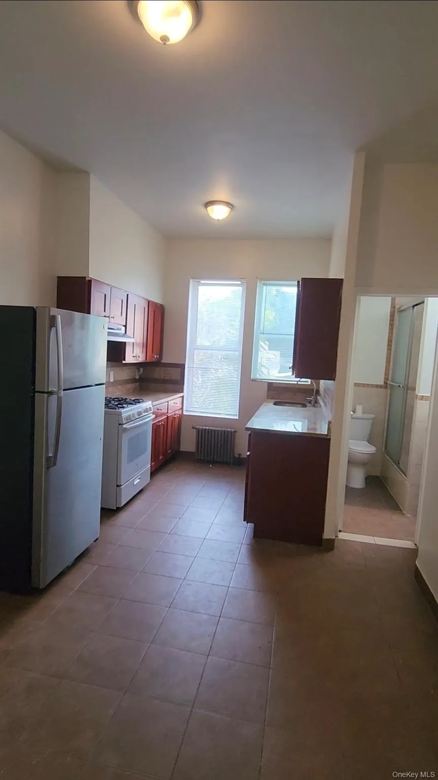 120-15 Jamaica Ave #2 Richmond Hill, NY 11418