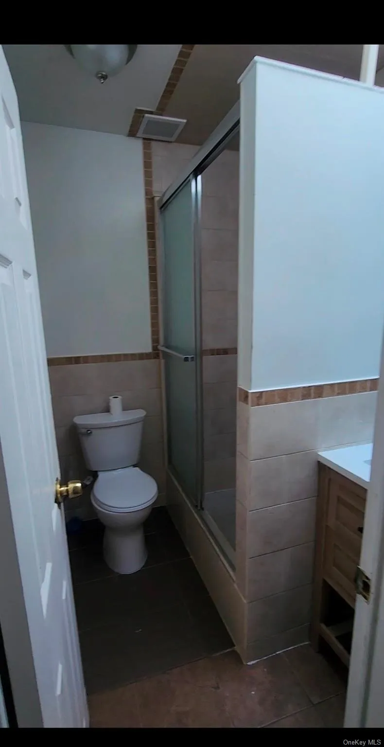 120-15 Jamaica Ave #2 Richmond Hill, NY 11418