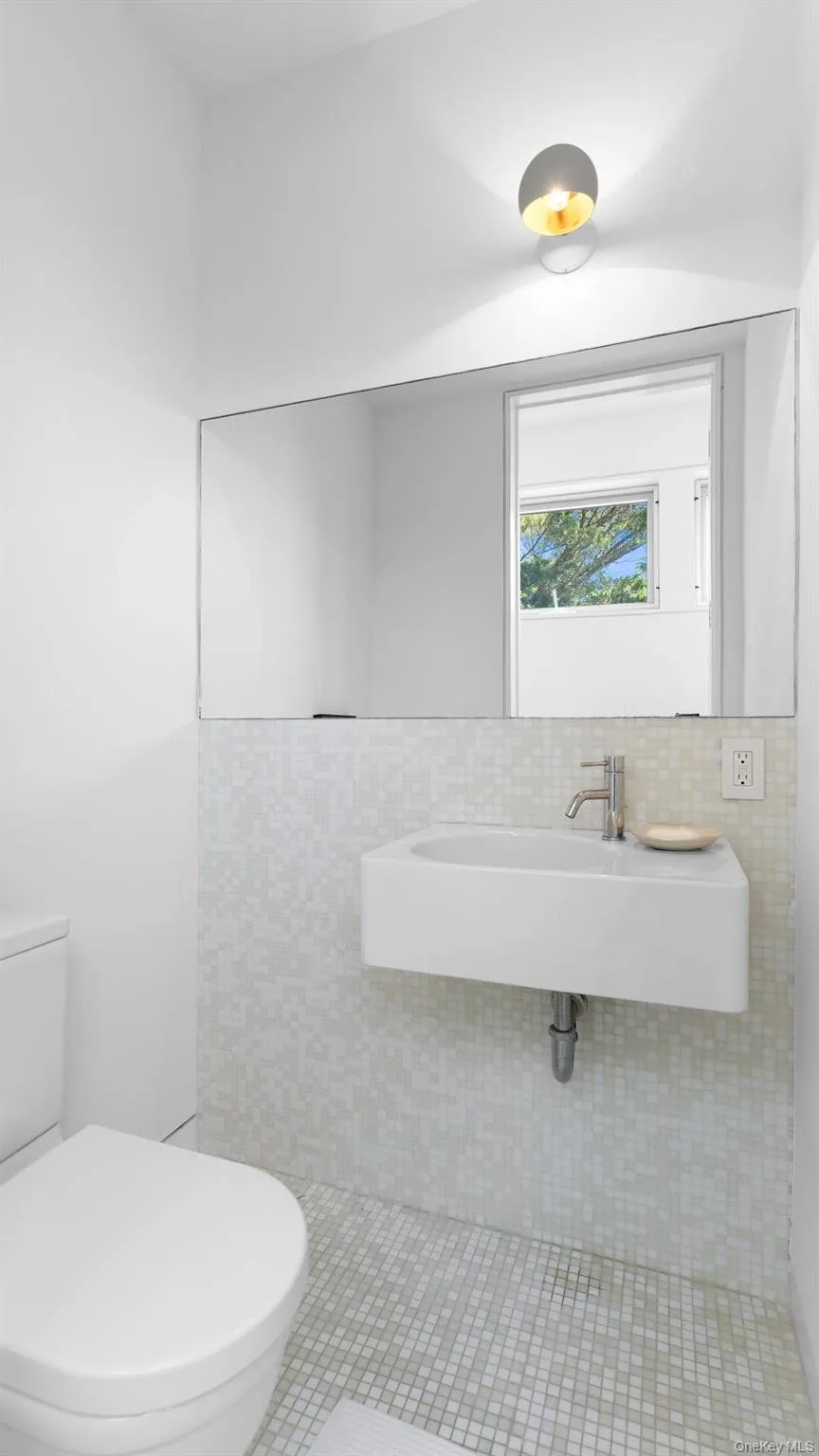 55 Lewis Walk Cherry Grove, NY 11782