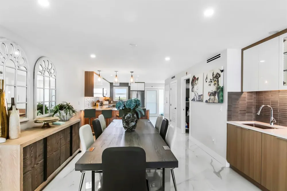 44 Yacht Club Drive #611 North Palm Beach, FL 33408