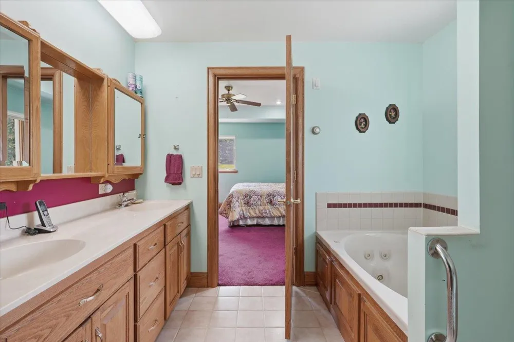462 270th Street Woodville, WI 54028
