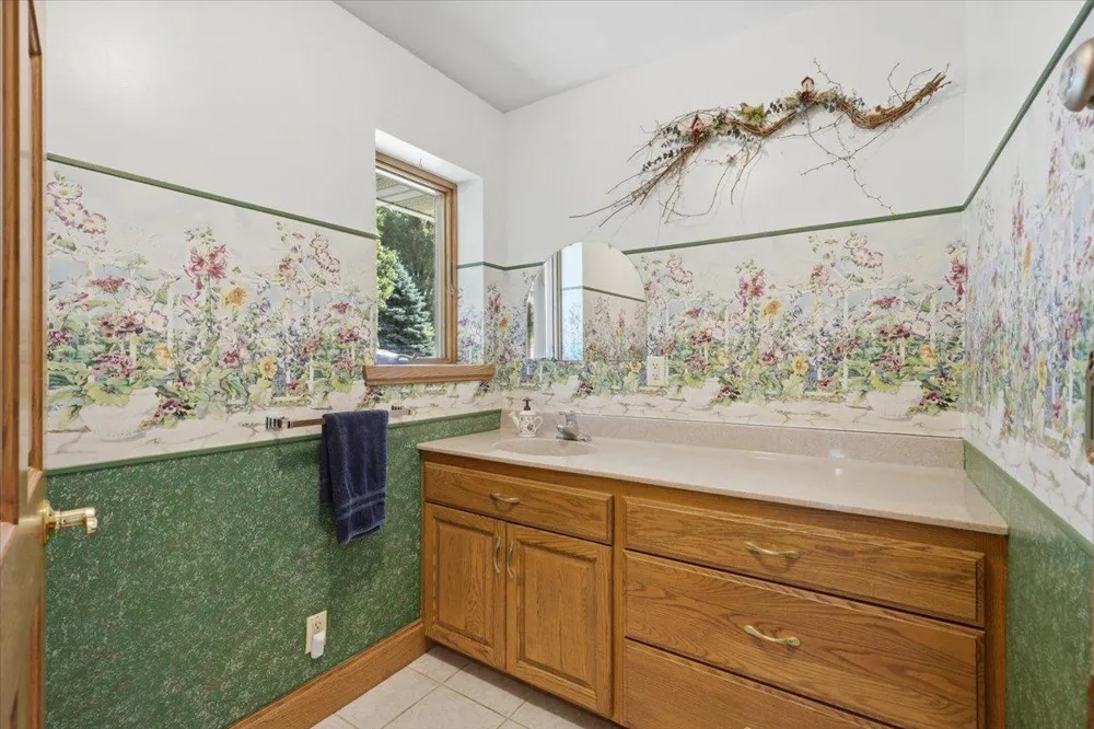 462 270th Street Woodville, WI 54028