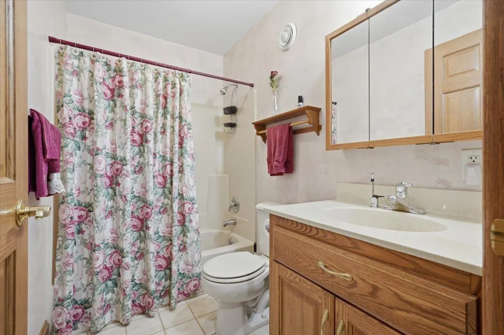 462 270th Street Woodville, WI 54028