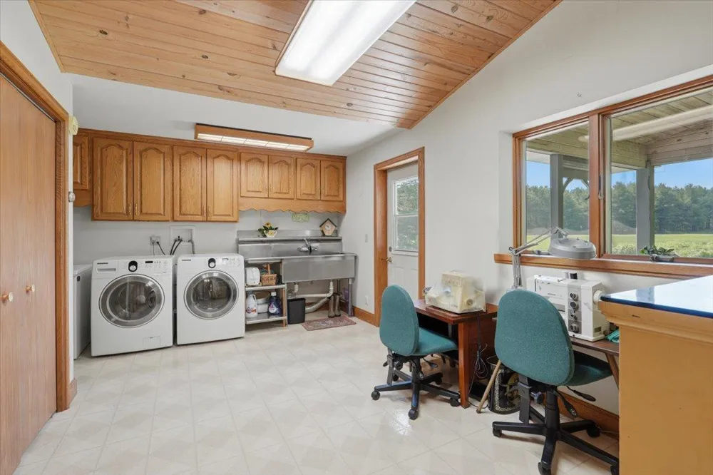 462 270th Street Woodville, WI 54028