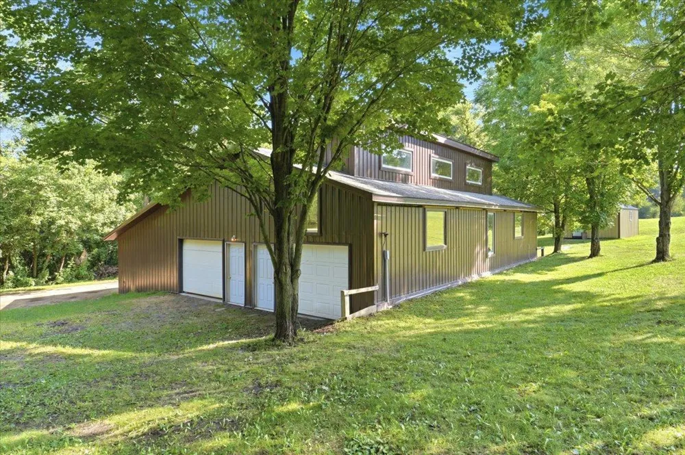 462 270th Street Woodville, WI 54028
