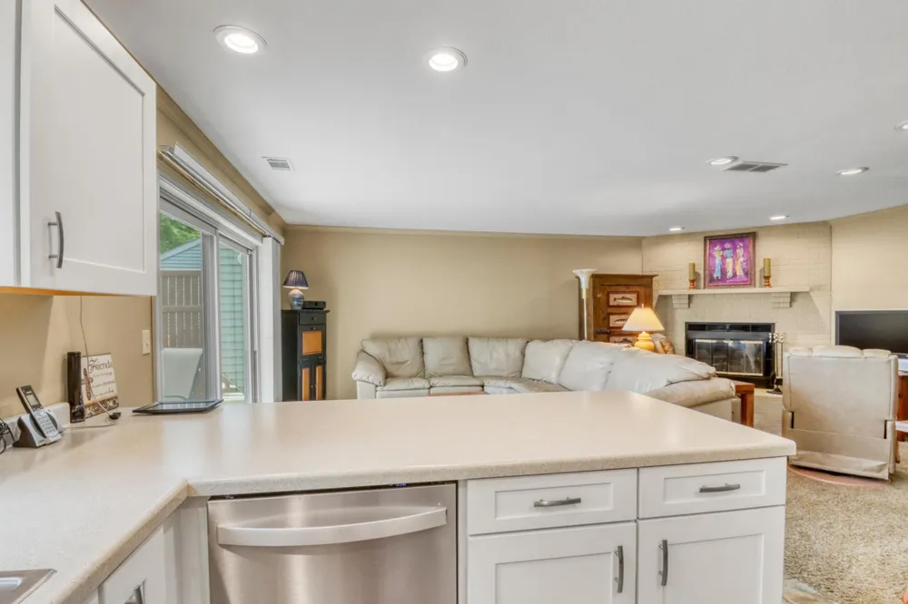 13767 Deer Point Road Audubon, MN 56511