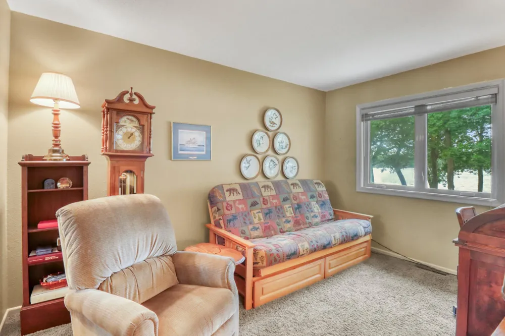 13767 Deer Point Road Audubon, MN 56511