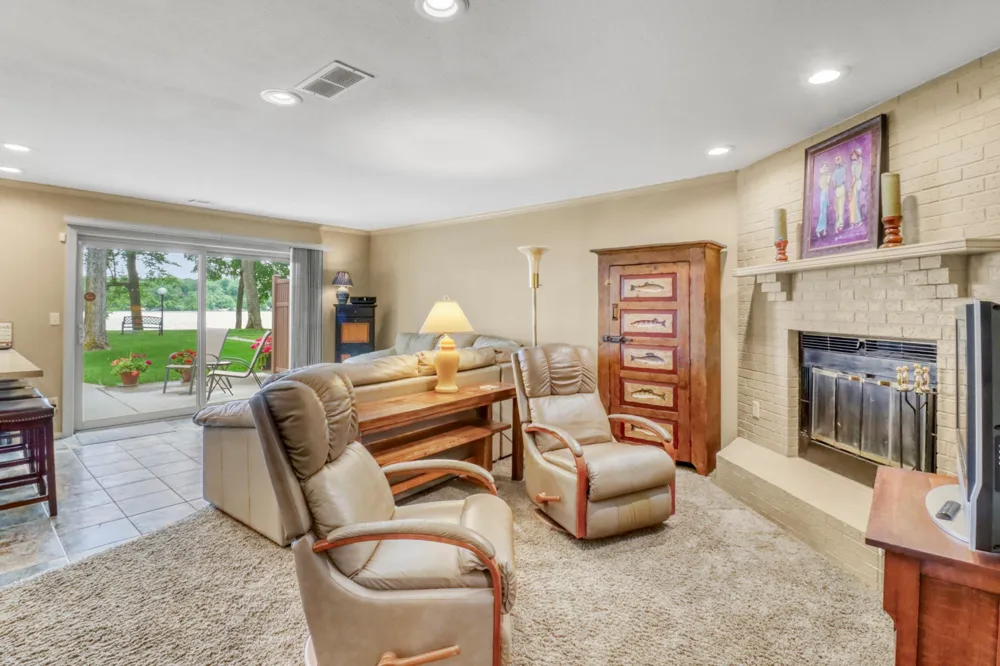 13767 Deer Point Road Audubon, MN 56511