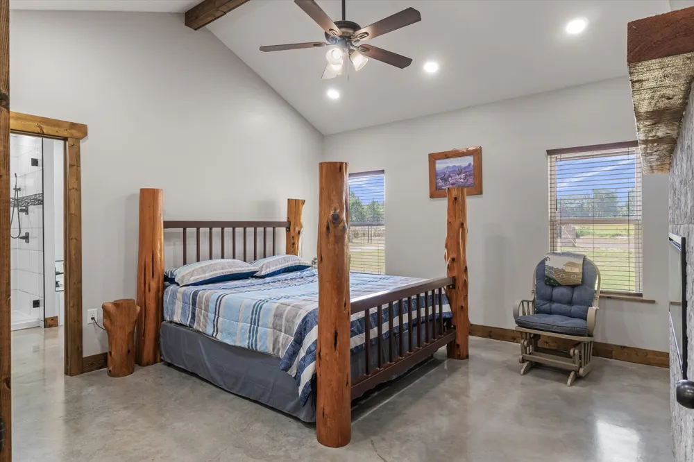 182 VZ County Road 1228 Canton, TX 75103
