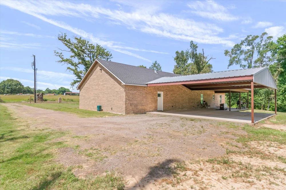 182 VZ County Road 1228 Canton, TX 75103