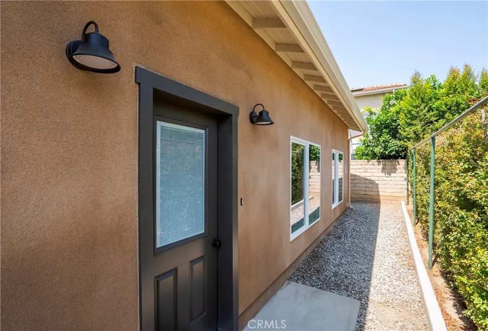 1732 E Ruddock Covina, CA 91724