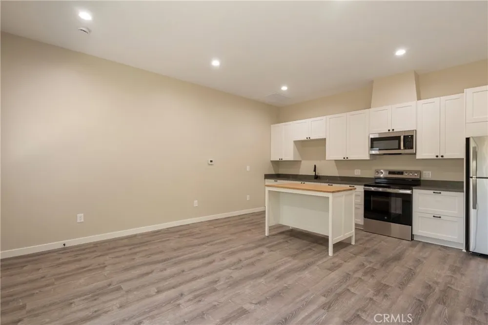 1732 E Ruddock Covina, CA 91724