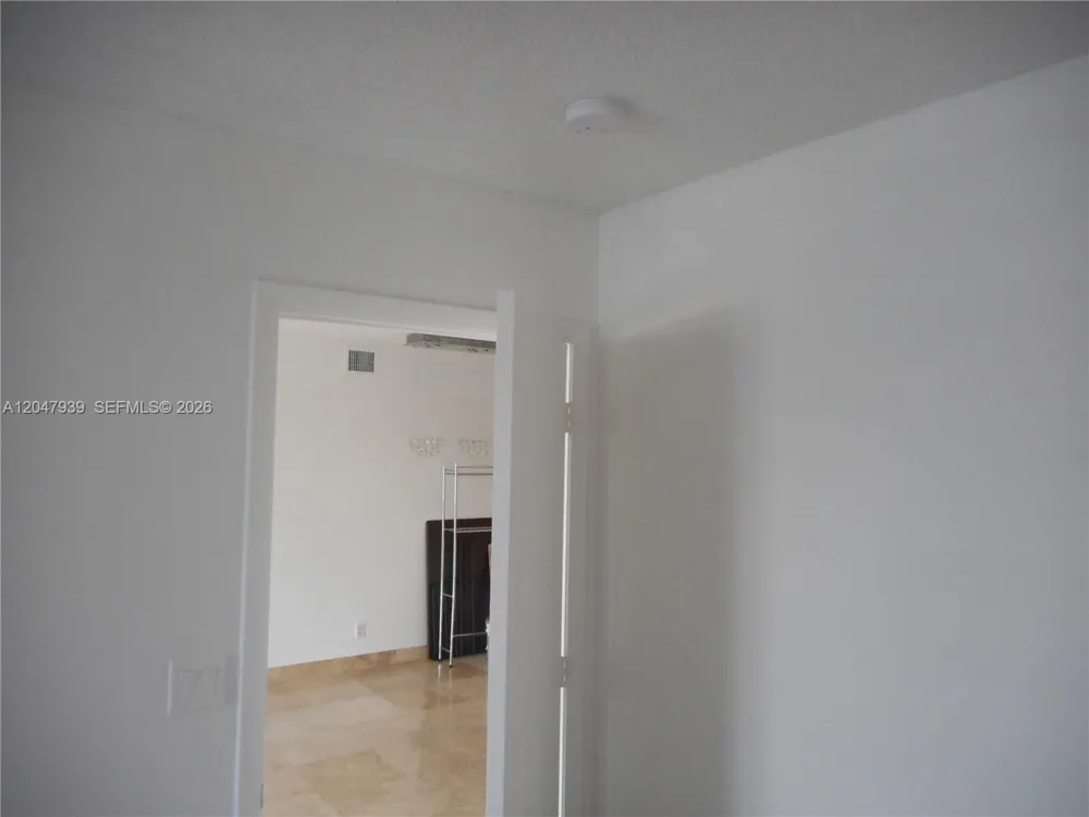 8911 Collins Ave #1102 Surfside, FL 33154