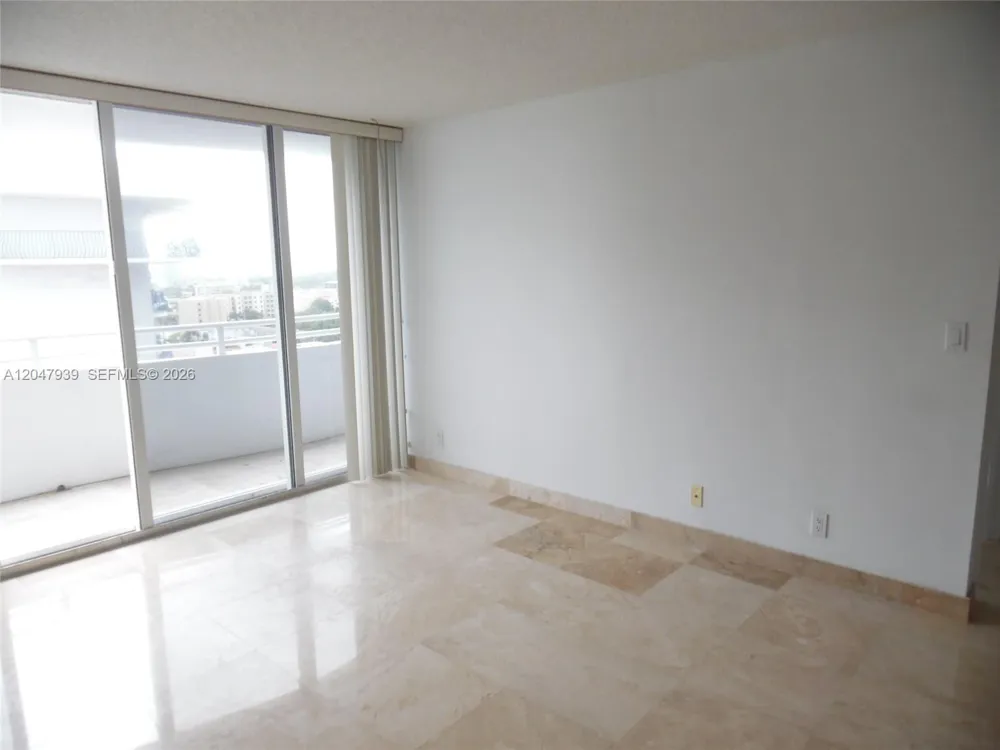 8911 Collins Ave #1102 Surfside, FL 33154