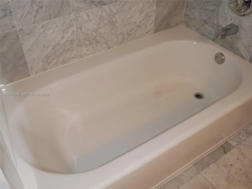 8911 Collins Ave #1102 Surfside, FL 33154