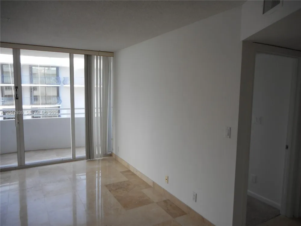 8911 Collins Ave #1102 Surfside, FL 33154