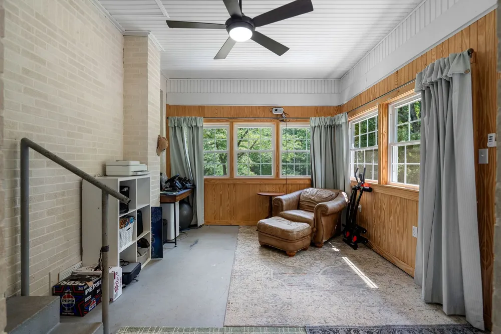 8531 Pinewood Lyles, TN 37098
