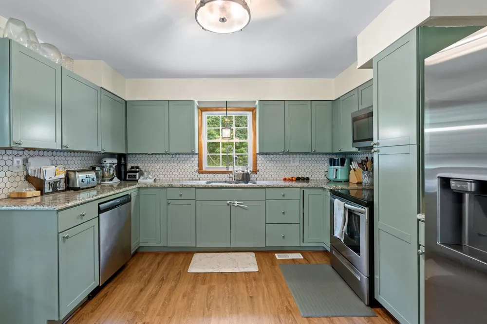 8531 Pinewood Lyles, TN 37098