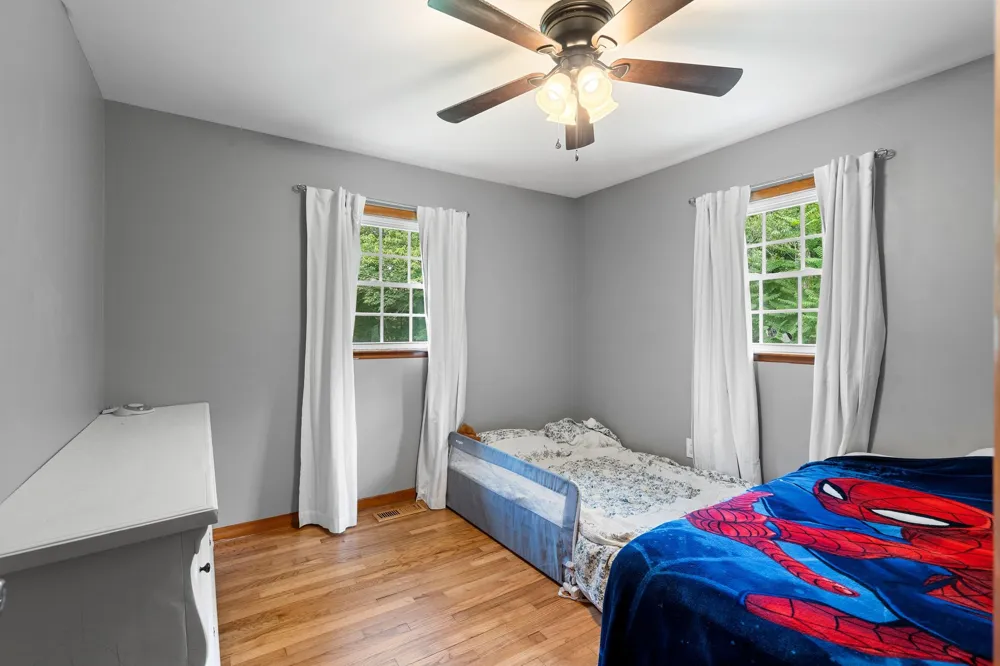 8531 Pinewood Lyles, TN 37098