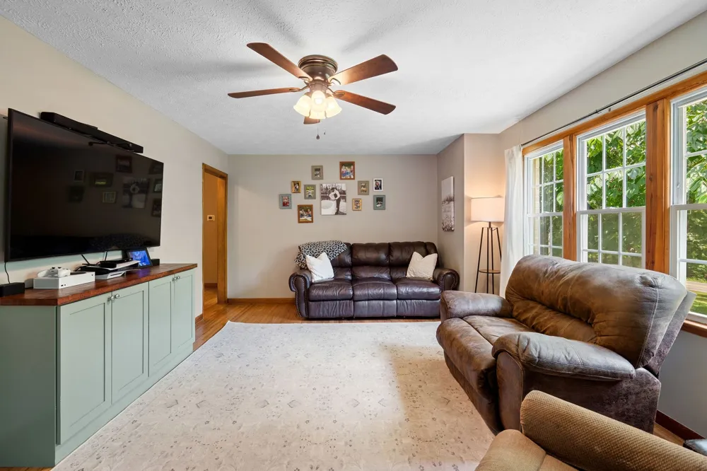 8531 Pinewood Lyles, TN 37098