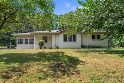 8531 Pinewood
