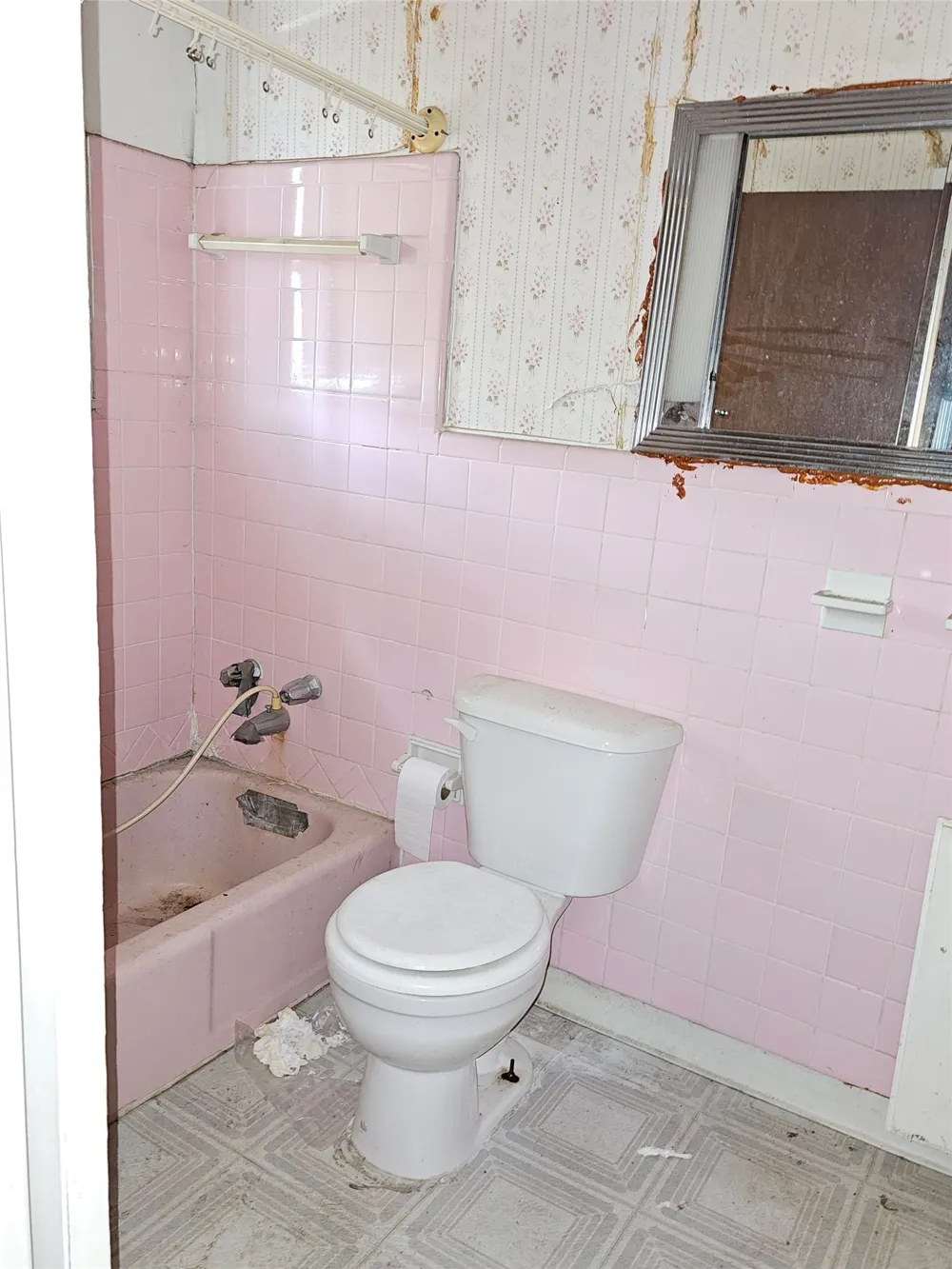 310 W Milam Street Mexia, TX 76667