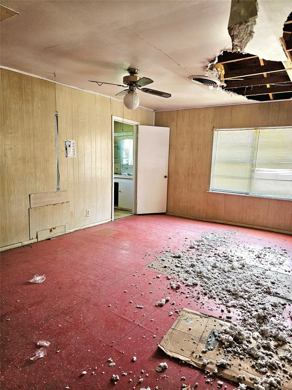 310 W Milam Street Mexia, TX 76667