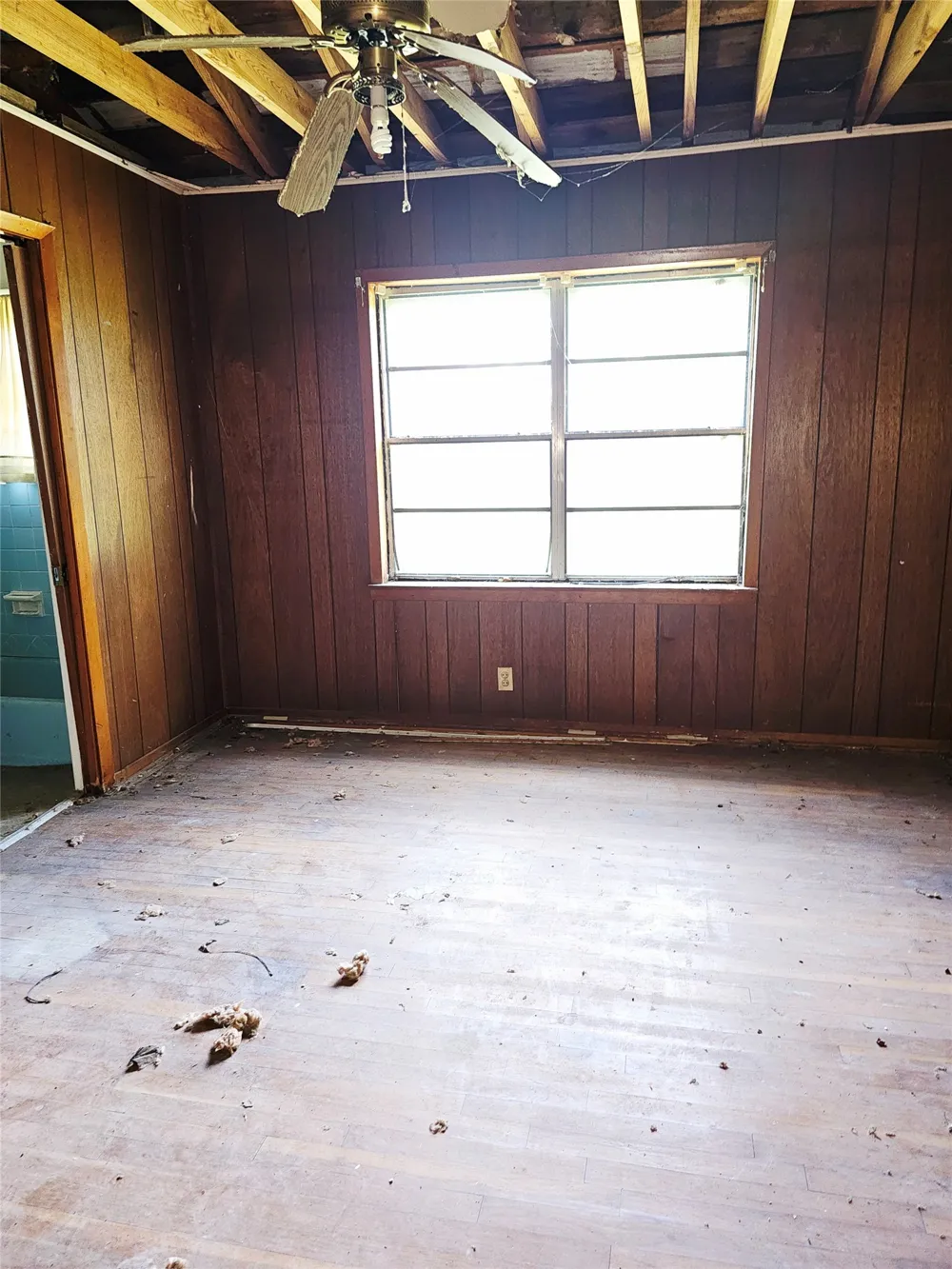 310 W Milam Street Mexia, TX 76667