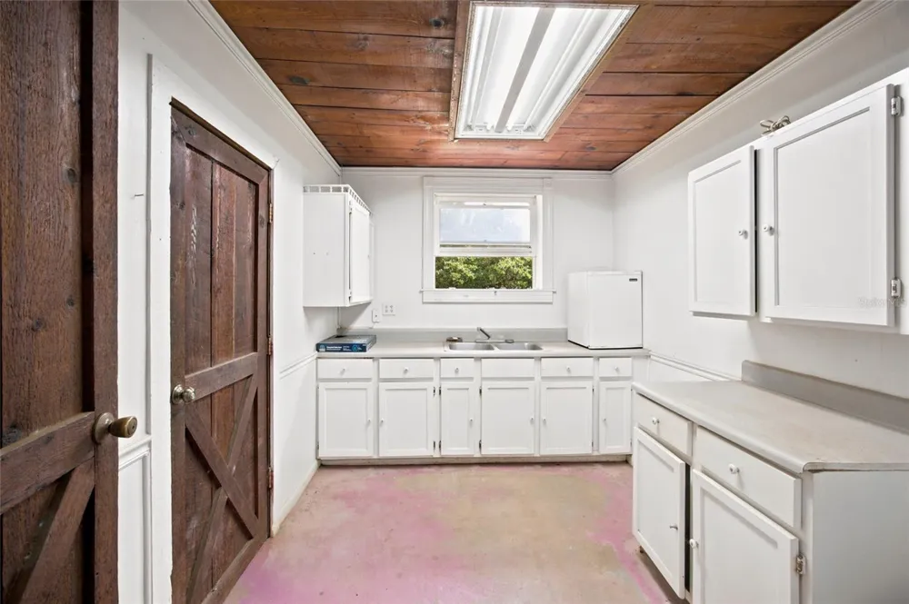 3825 NW 160TH STREET Reddick, FL 32686