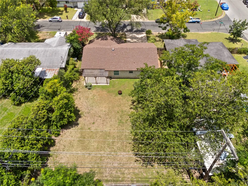 5803 Eureka Drive Austin, TX 78745