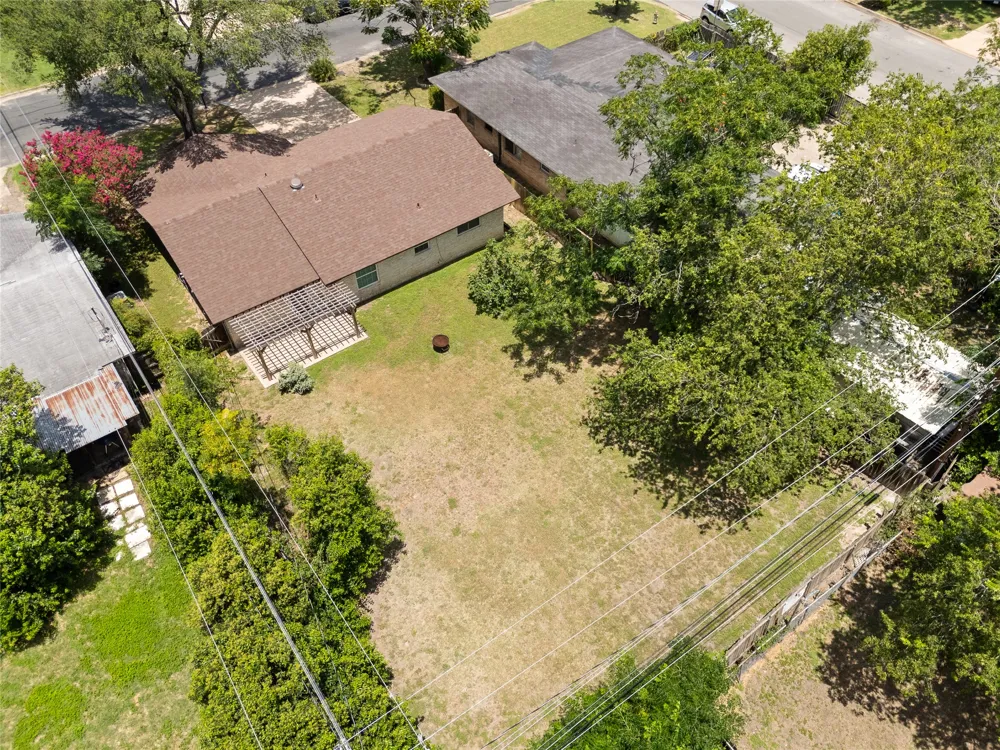 5803 Eureka Drive Austin, TX 78745