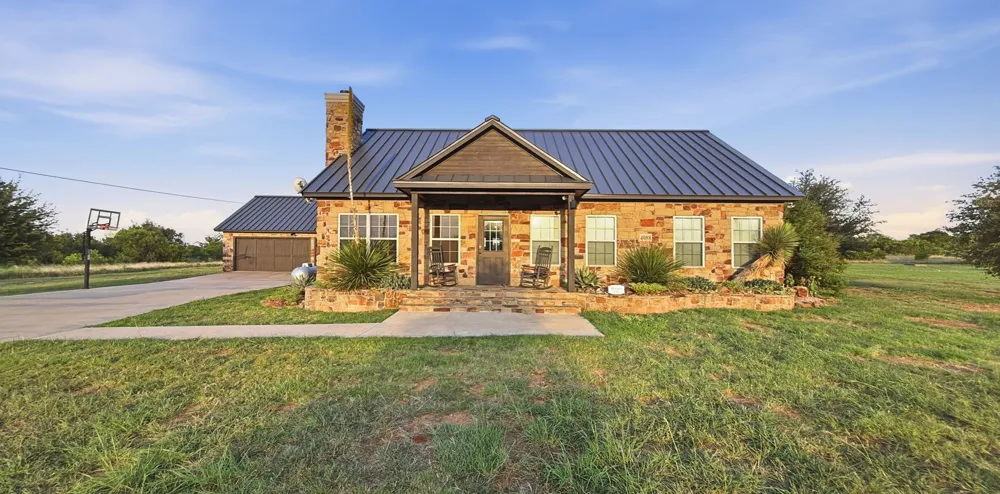 4088 Hells Gate Loop Possum Kingdom Lake, TX 76475