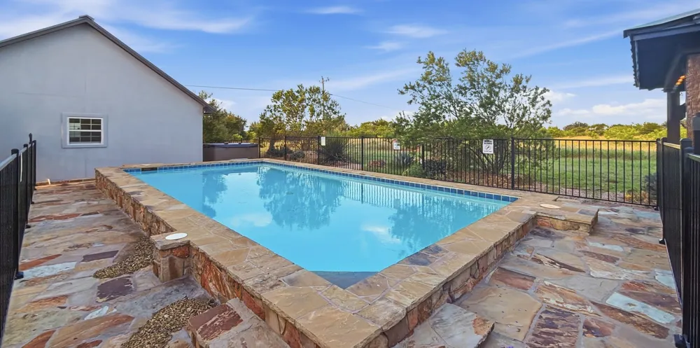4088 Hells Gate Loop Possum Kingdom Lake, TX 76475