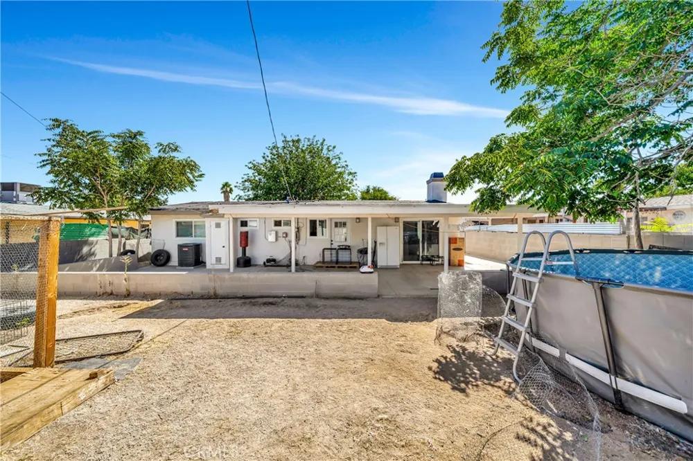 38625 Sumac Palmdale, CA 93550