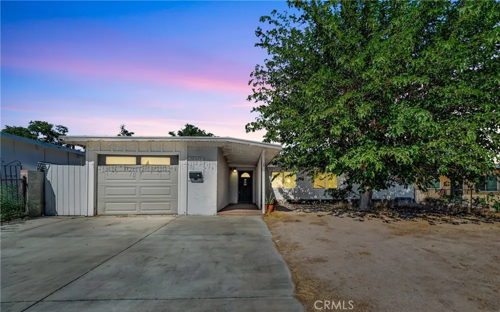 38625 Sumac Palmdale, CA 93550
