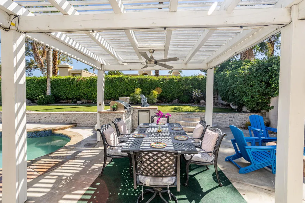 40600 Via Fonda Palm Desert, CA 92260