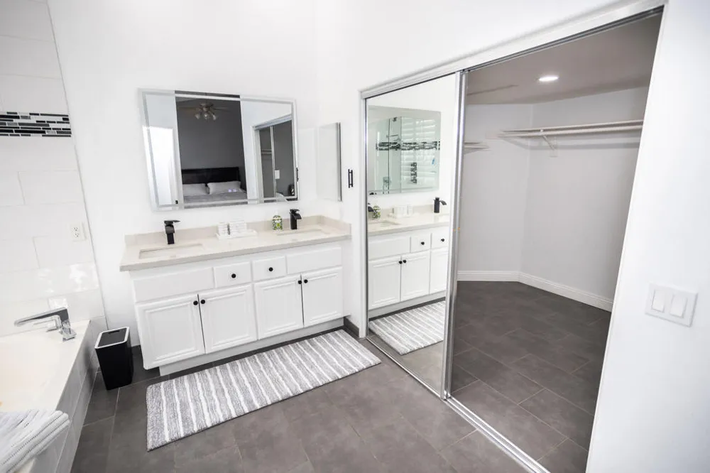 40600 Via Fonda Palm Desert, CA 92260