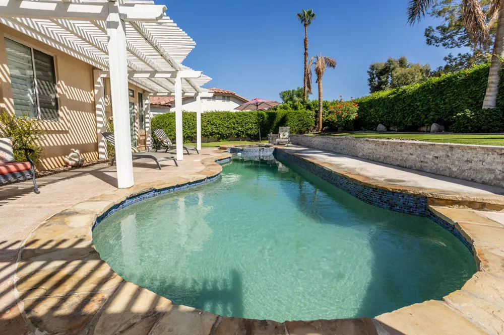 40600 Via Fonda Palm Desert, CA 92260