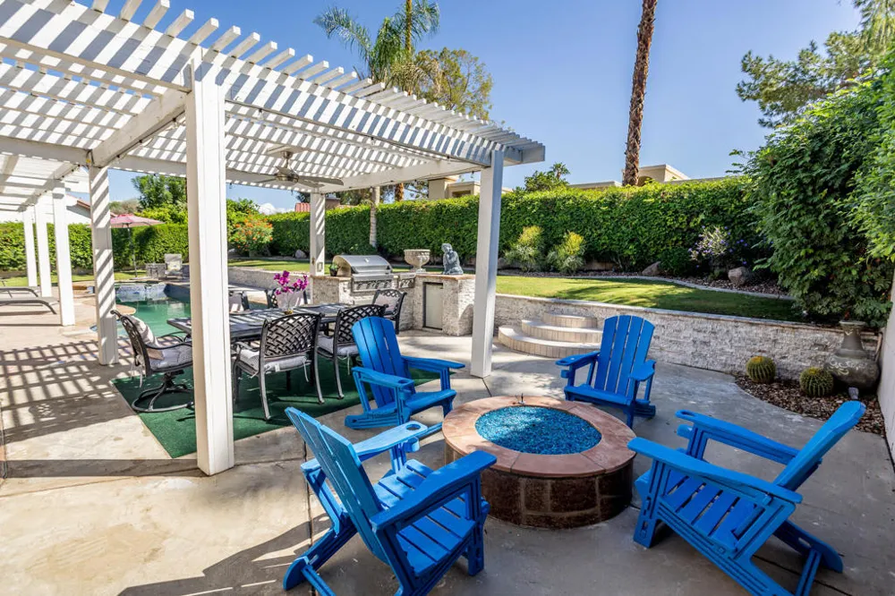 40600 Via Fonda Palm Desert, CA 92260