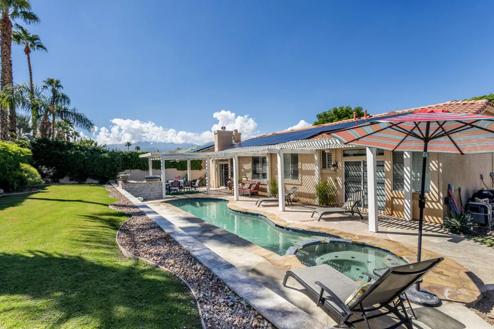 40600 Via Fonda Palm Desert, CA 92260