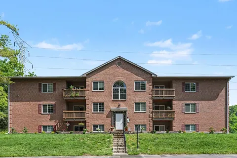 1605 W Augusta Boulevard #181