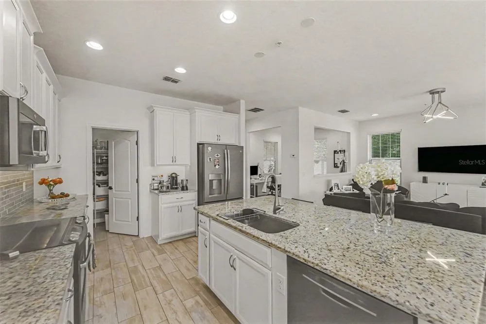 15680 ORANGE HARVEST LOOP Winter Garden, FL 34787