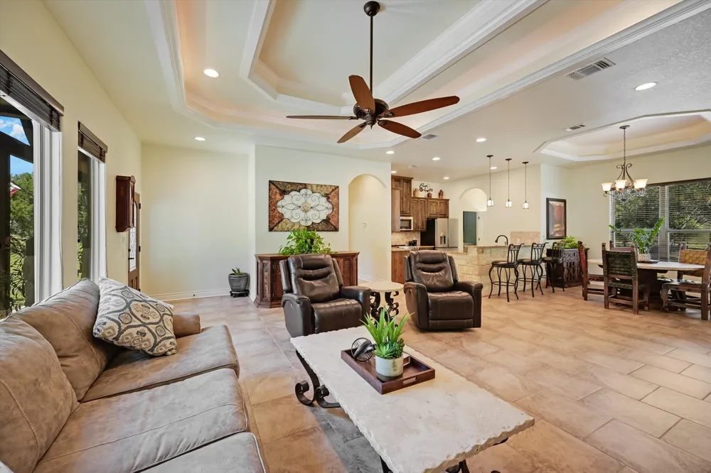 281 Kellog Fischer, TX 78623