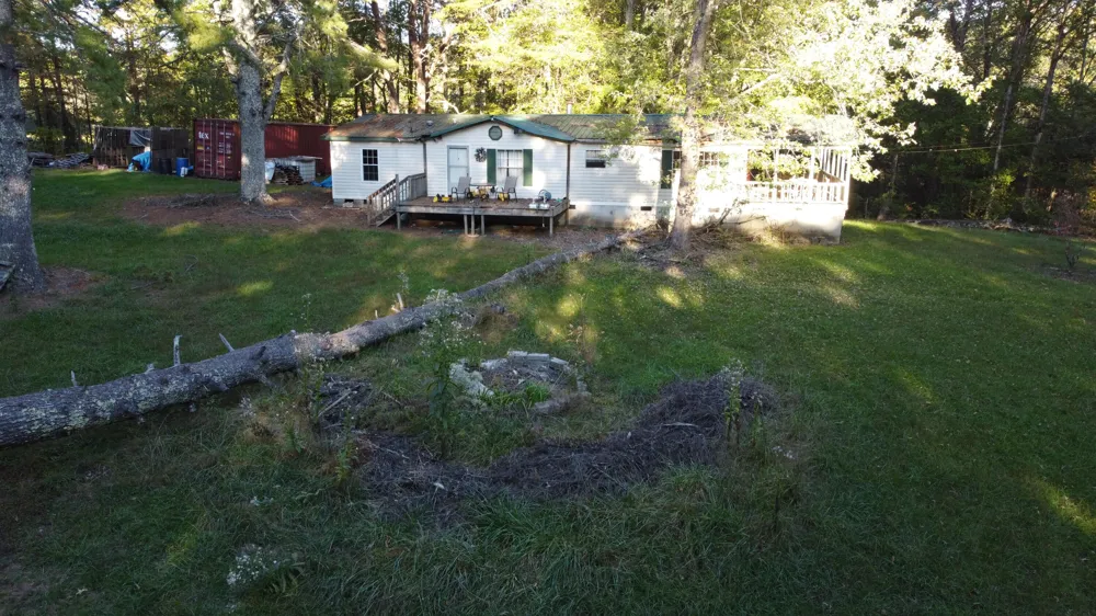 5218 Hendon Road Graysville, TN 37338
